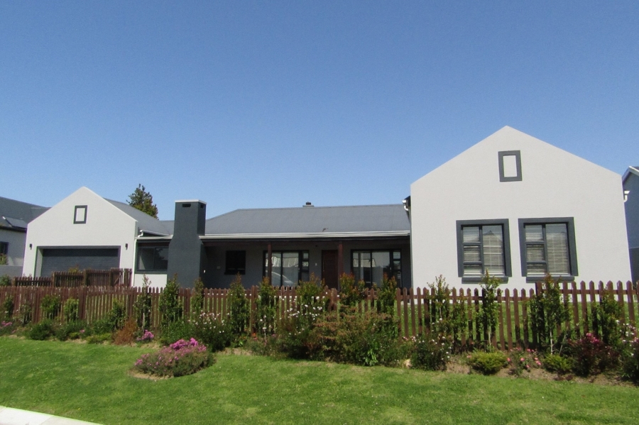 3 Bedroom Property for Sale in Kraaibosch Country Estate Western Cape